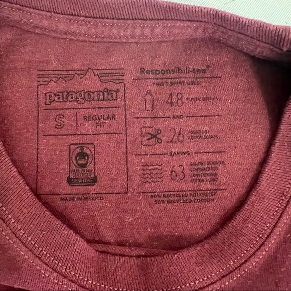 Patagonia regular fit P-6 logo Reponsibili-tee Crew Neck T-Shirt Size Small - Picture 6 of 7